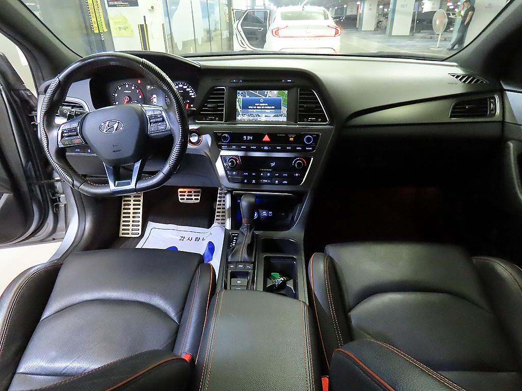 HYUNDAI Sonata - Vista 10
