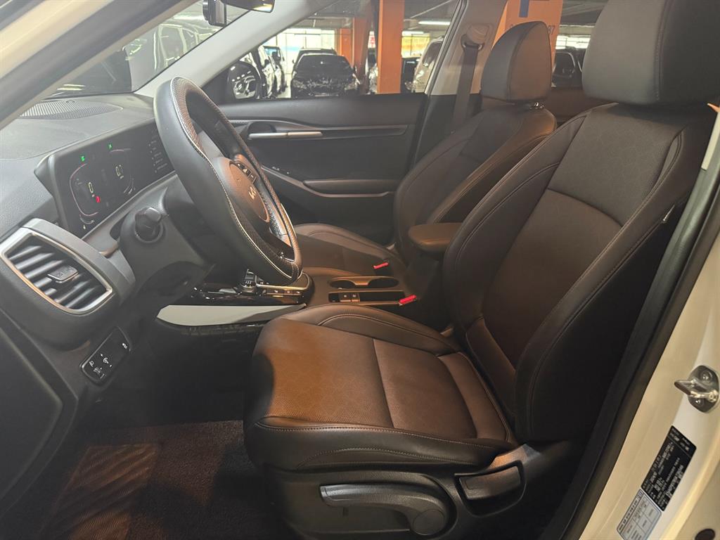 KIA Seltos - Vista 5