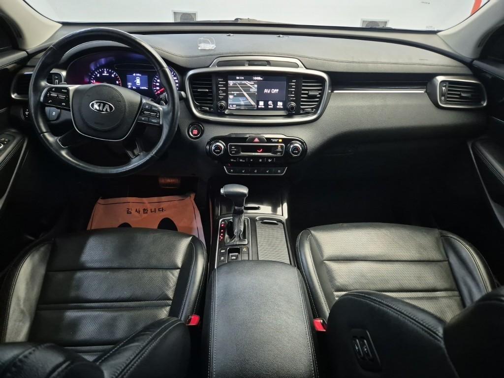 KIA Sorento - Vista 7