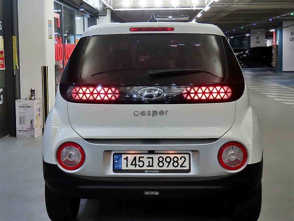 HYUNDAI Casper - Vista 5