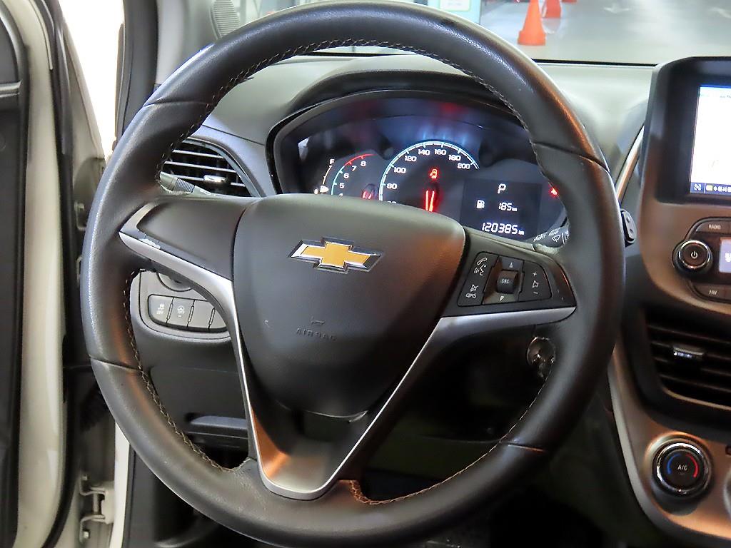 Chevrolet Spark - Vista 8