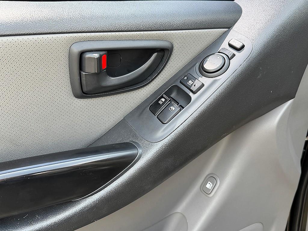 HYUNDAI Starex - Vista 12