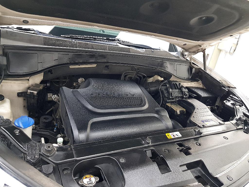 HYUNDAI Santa Fe - Vista 6