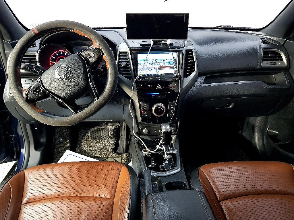 Ssangyong Tivoli - Vista 5