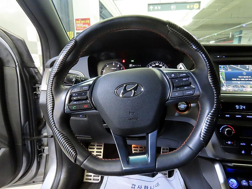 HYUNDAI Sonata - Vista 8