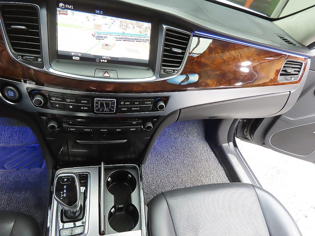 HYUNDAI Equus 2014 Negro - Importación desde Corea - HF Imports Iquique - Foto 13