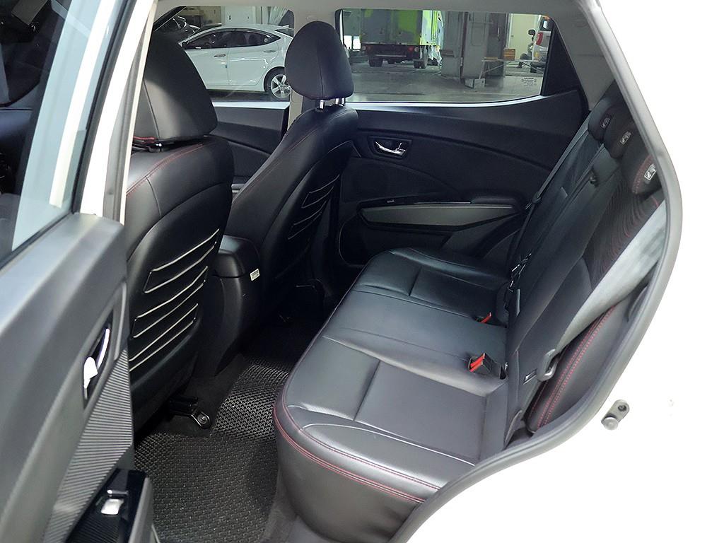 Ssangyong Tivoli 2019 Blanco - Importación desde Corea - HF Imports Iquique - Foto 12