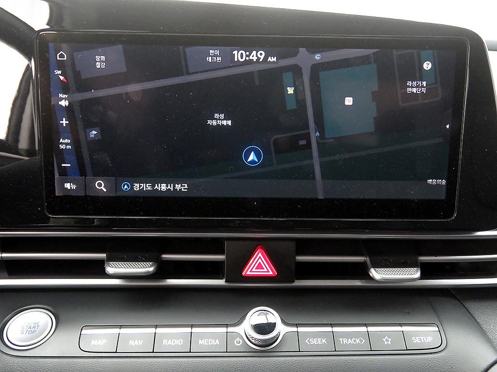 HYUNDAI Avante 2022 Blanco - Importación desde Corea - HF Imports Iquique - Foto 14