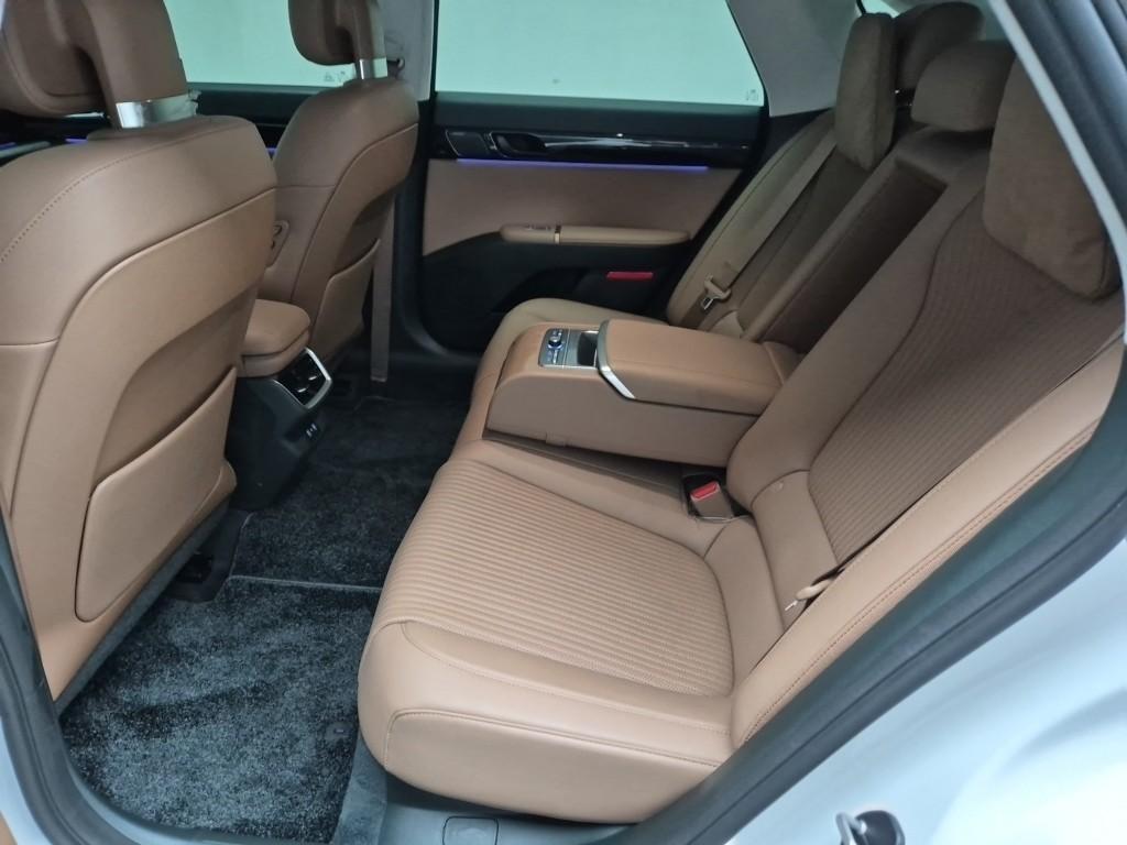 HYUNDAI Grandeur - Vista 12