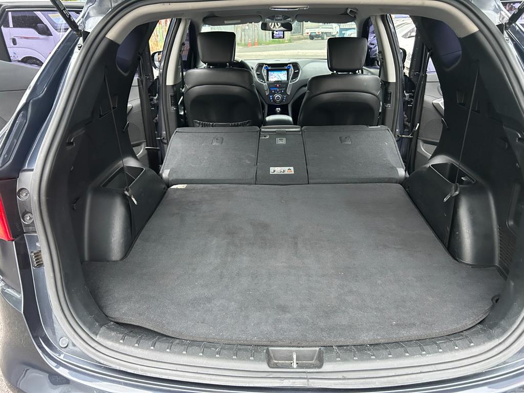 HYUNDAI Santa Fe - Vista 10