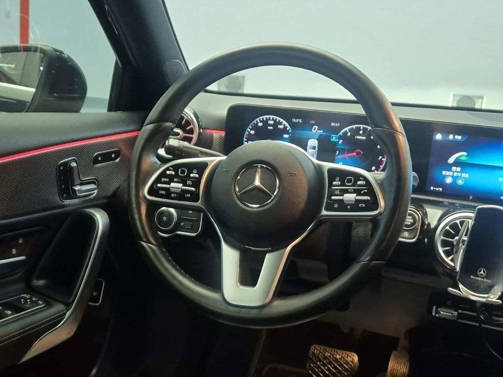 Mercedes Benz A Class - Vista 9