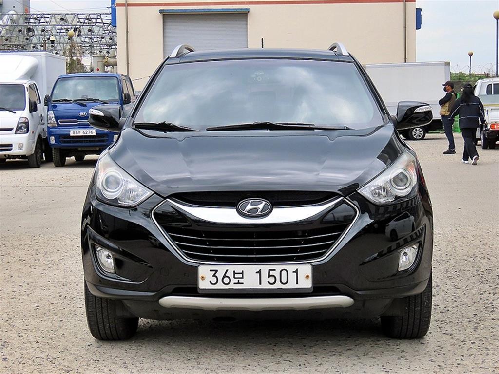 HYUNDAI Tucson 2012 Negro - Importación desde Corea - HF Imports Iquique - Foto 1