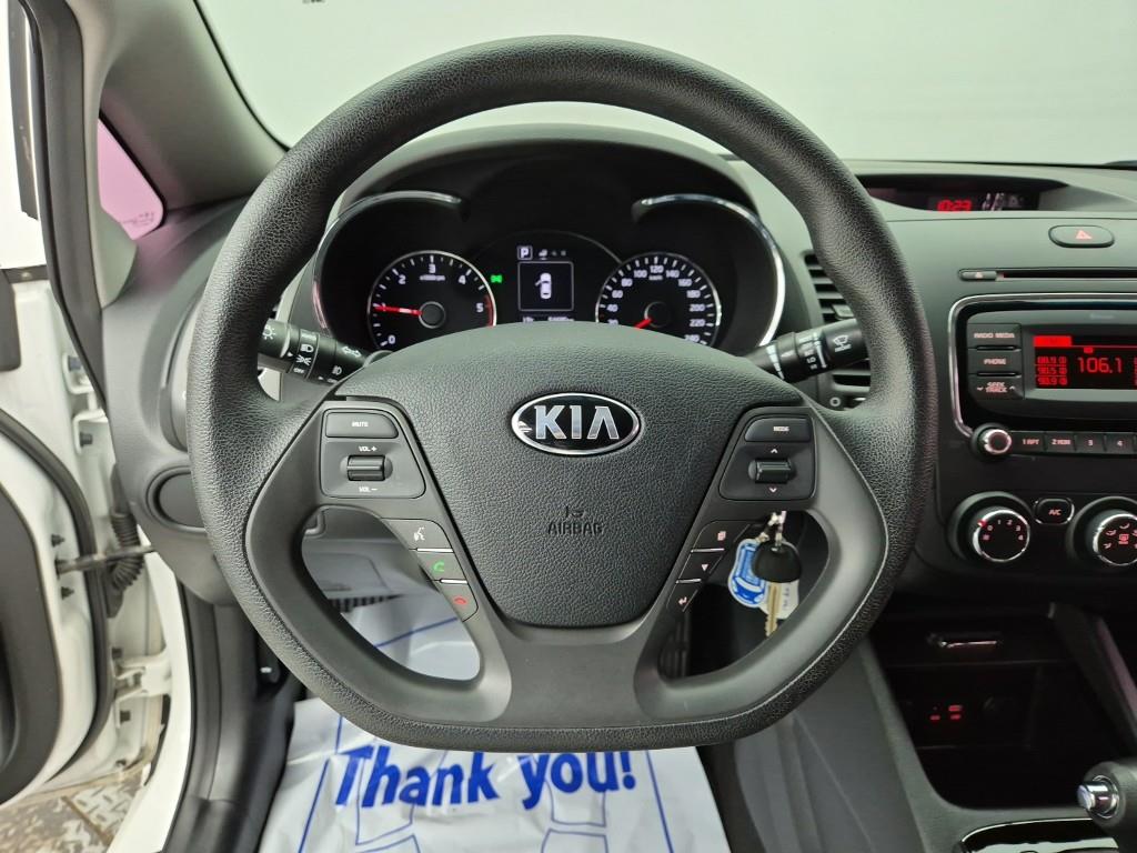 KIA K3 - Vista 9
