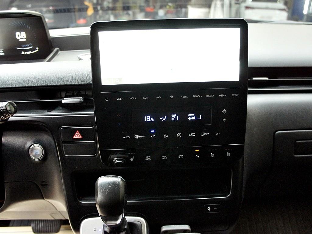 HYUNDAI Staria 2022 Gris - Importación desde Corea - HF Imports Iquique - Foto 9