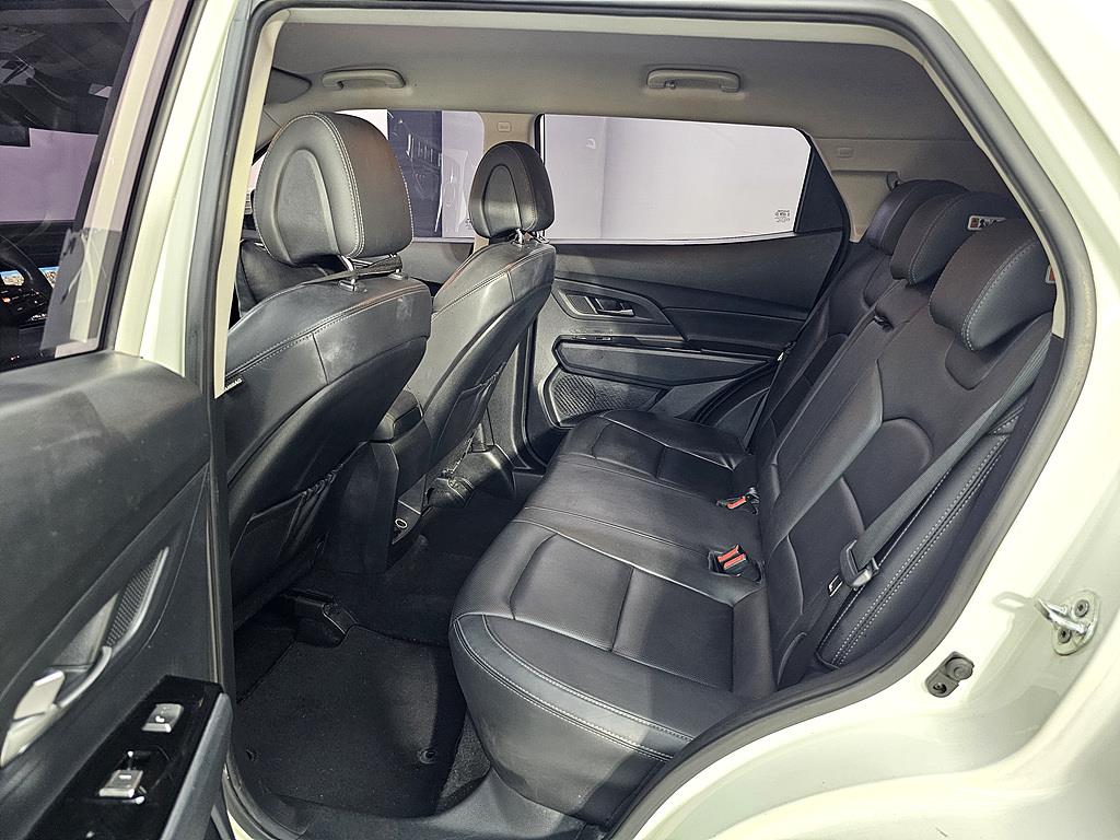 Ssangyong Korando - Vista 9