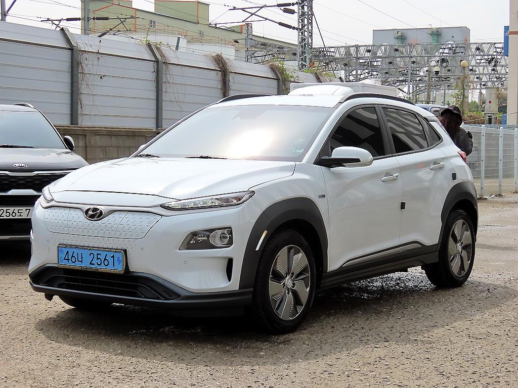 HYUNDAI Kona - Vista 2