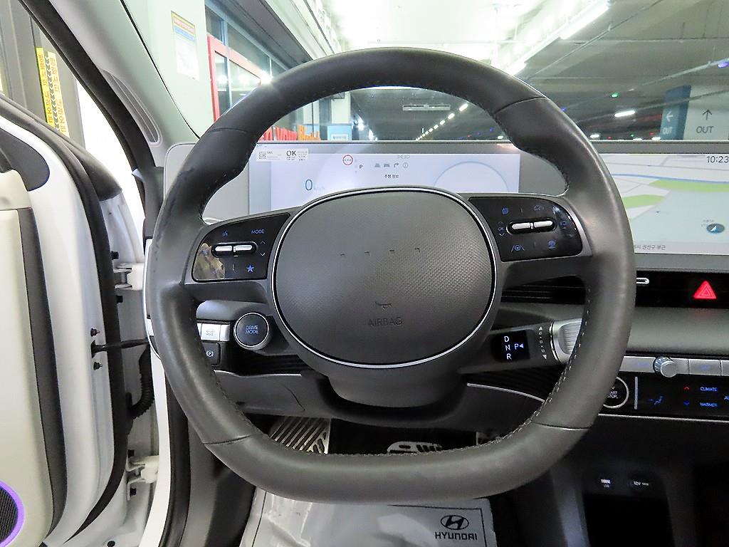 HYUNDAI Ioniq 5 - Vista 8