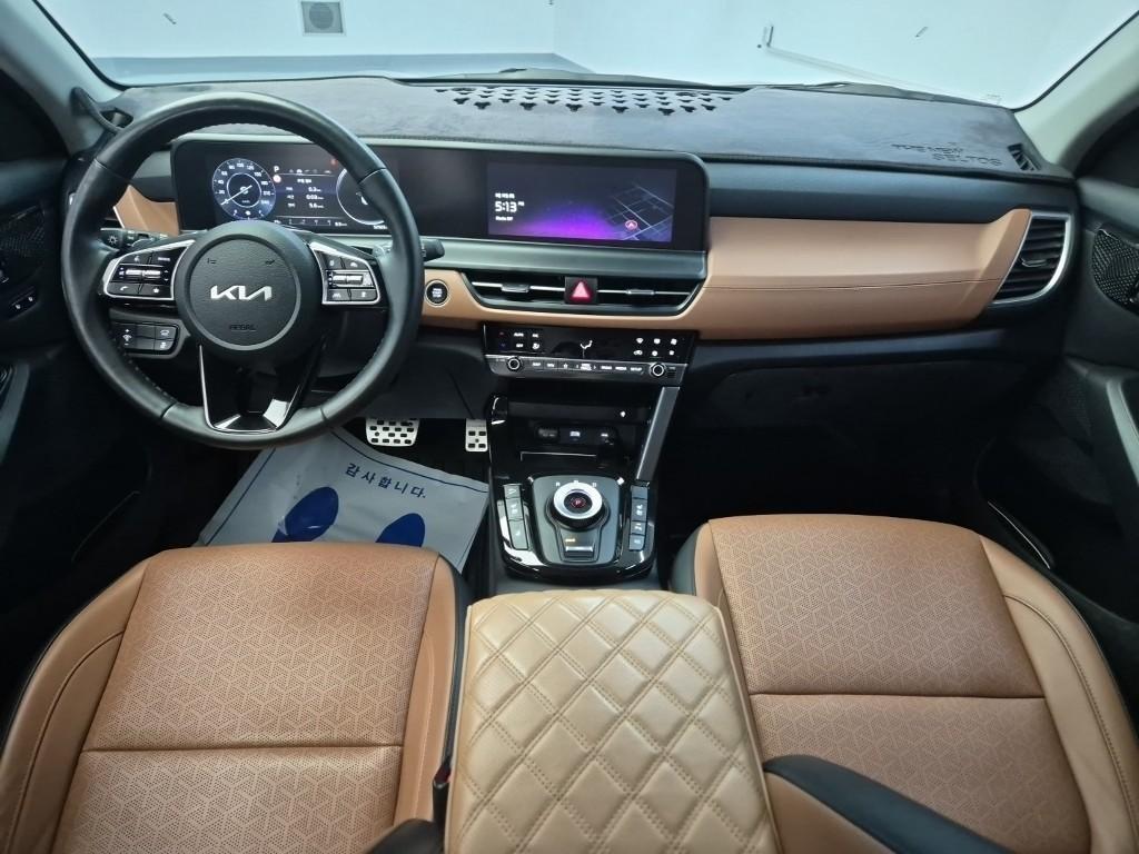 KIA Seltos - Vista 7