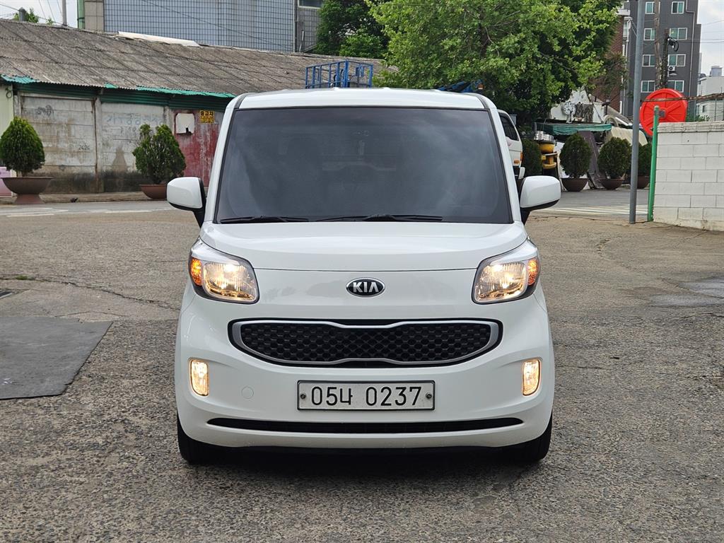 KIA Ray - Vista 2