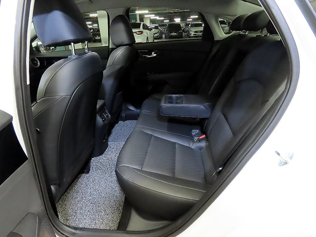 KIA K3 - Vista 7