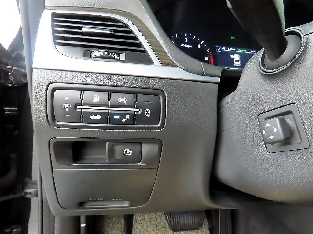 Genesis G80 - Vista 12