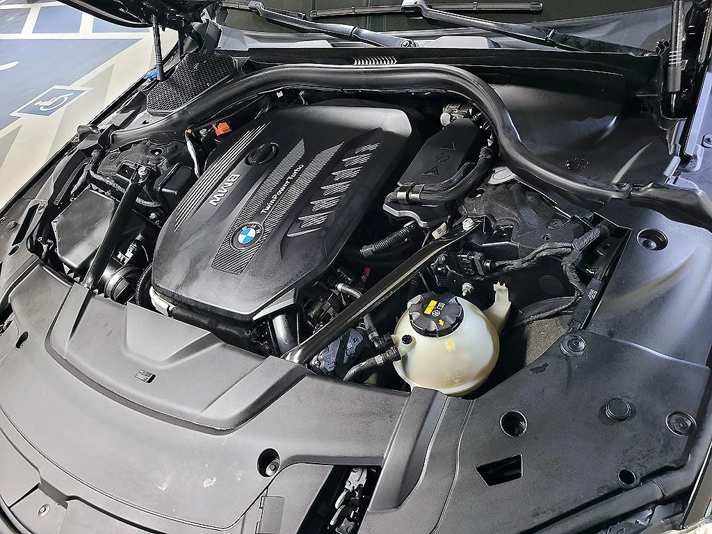 BMW 7 Series 2018 Negro - Importación desde Corea - HF Imports Iquique - Foto 19