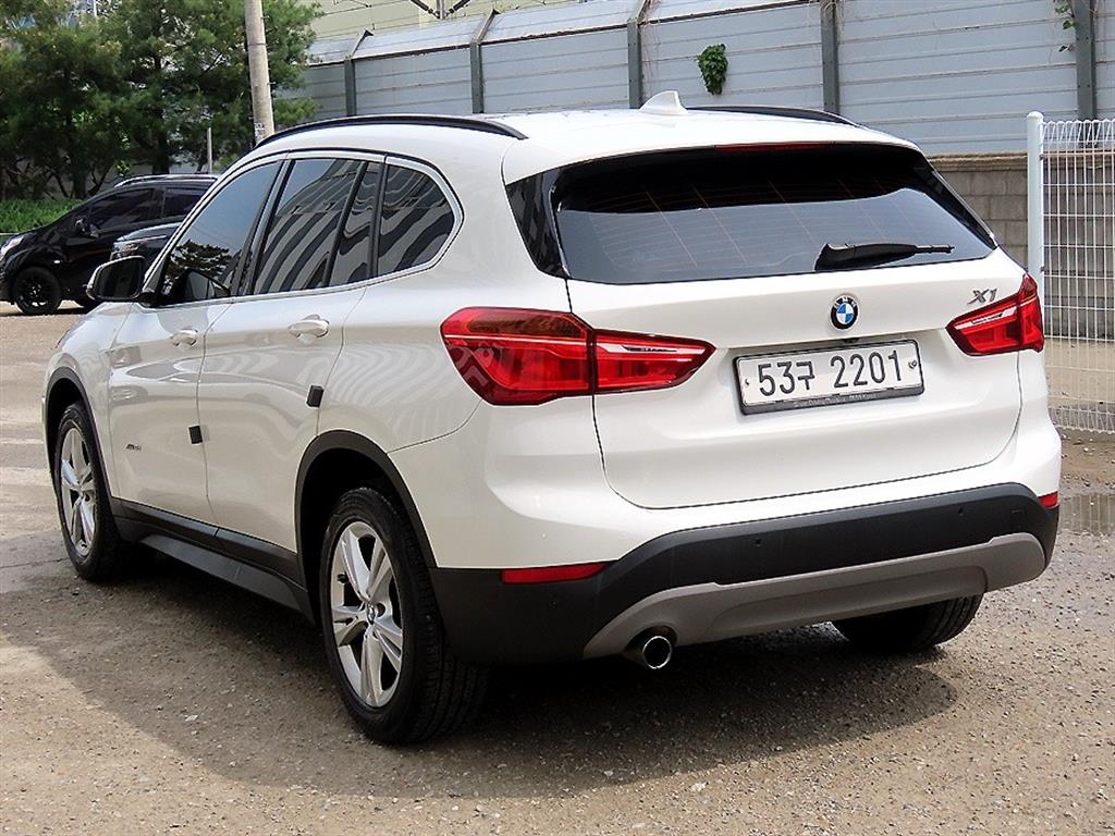BMW X1 - Vista 3