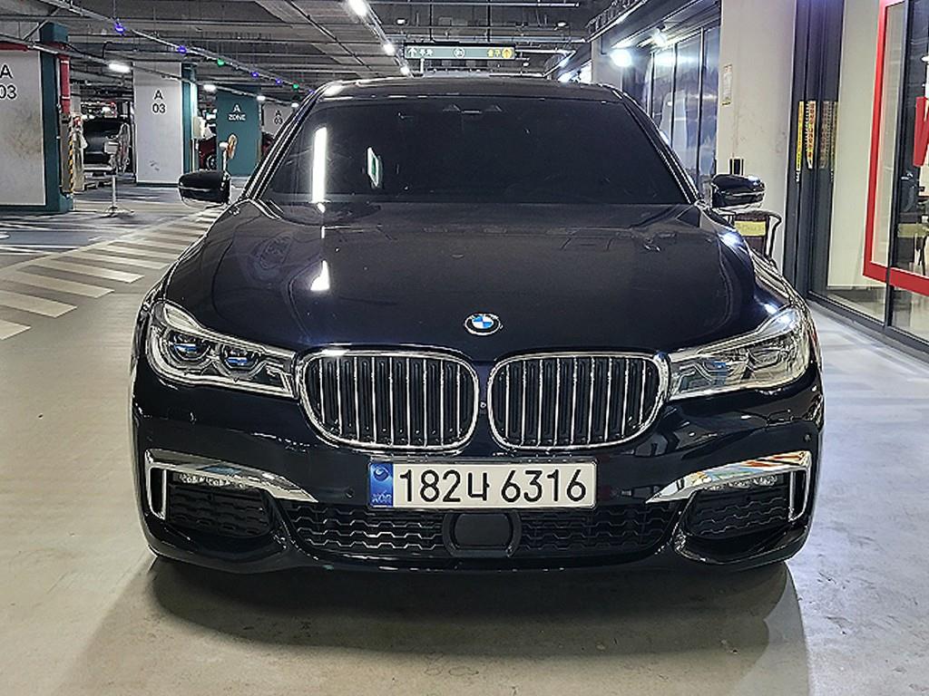BMW 7 Series - Vista 2