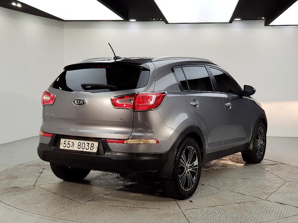 KIA Sportage - Vista 4