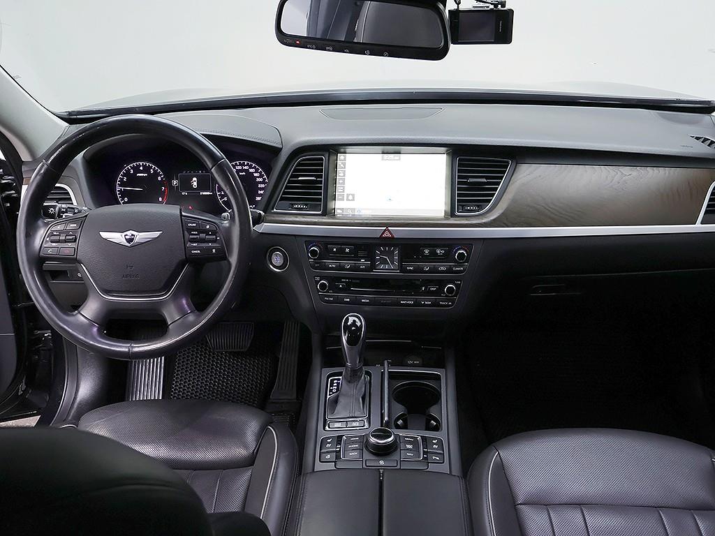 HYUNDAI Genesis - Vista 9