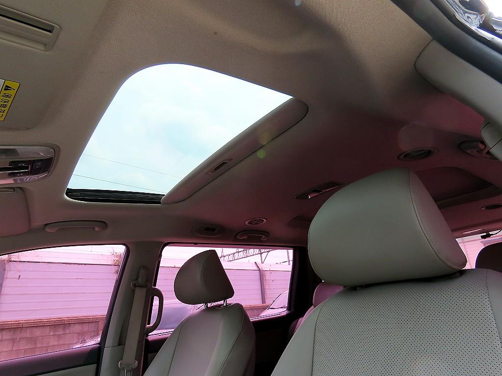 KIA Carnival 2018 - Importación desde Corea - HF Imports Iquique - Foto 16