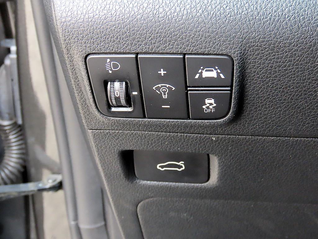 KIA K5 - Vista 12