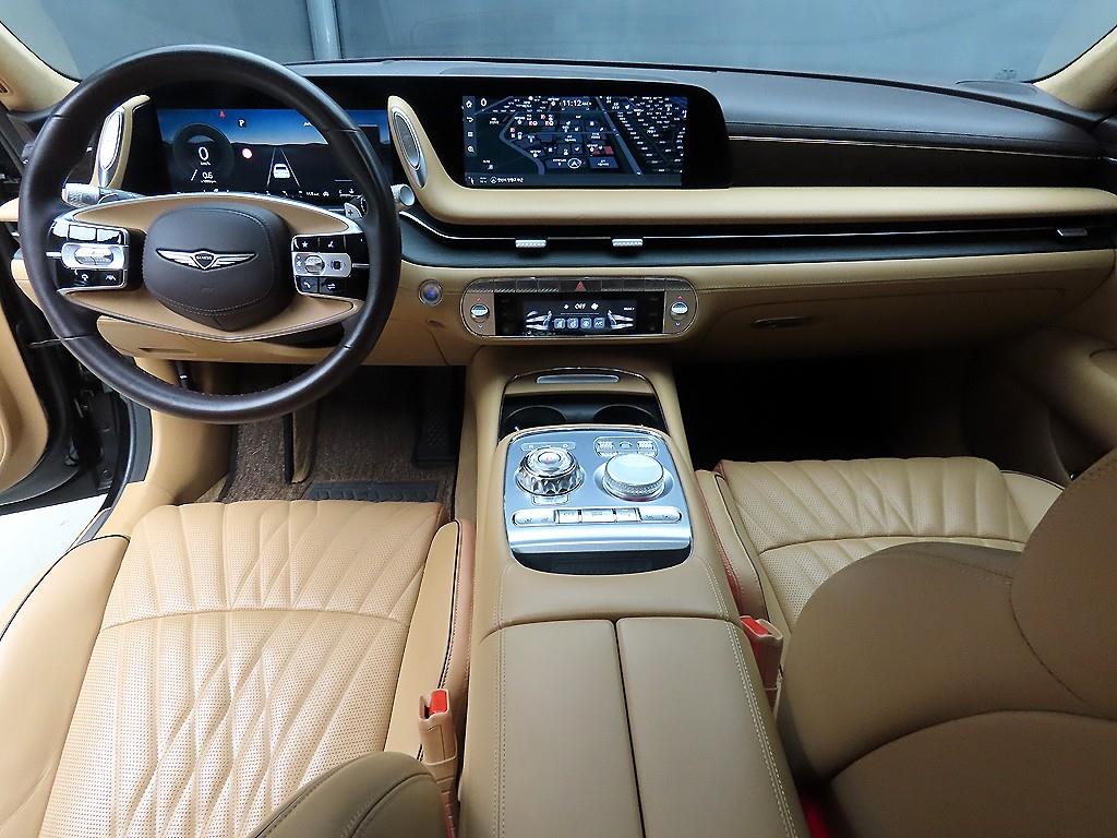 Genesis G90 - Vista 7