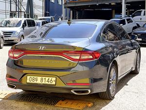 HYUNDAI Grandeur - Vista 8