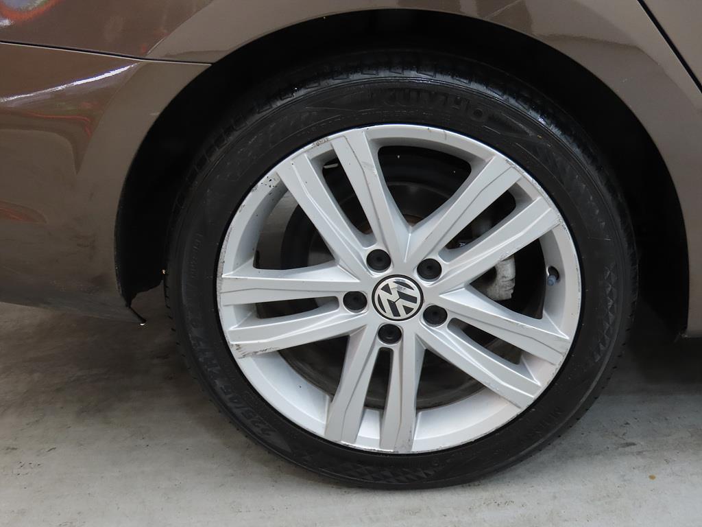 Volkswagen Jetta 2015 Café - Importación desde Corea - HF Imports Iquique - Foto 20