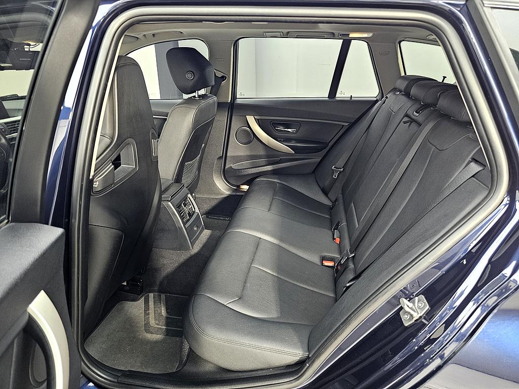 BMW 3 series - Vista 9