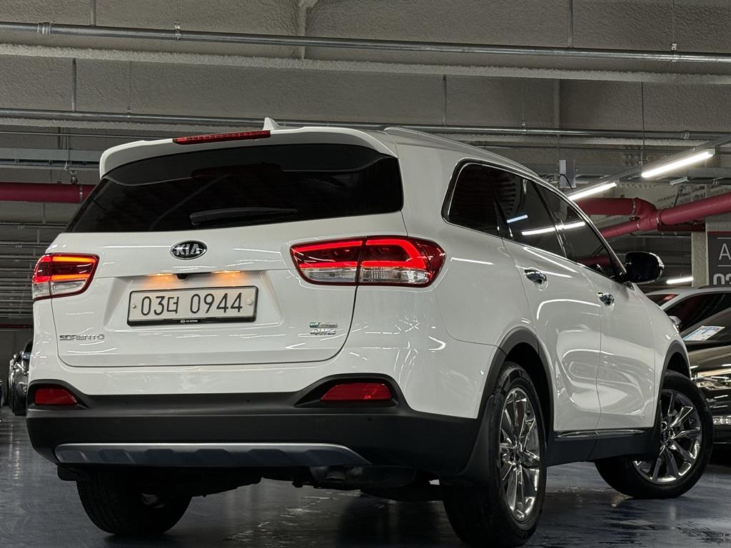 KIA Sorento - Vista 3