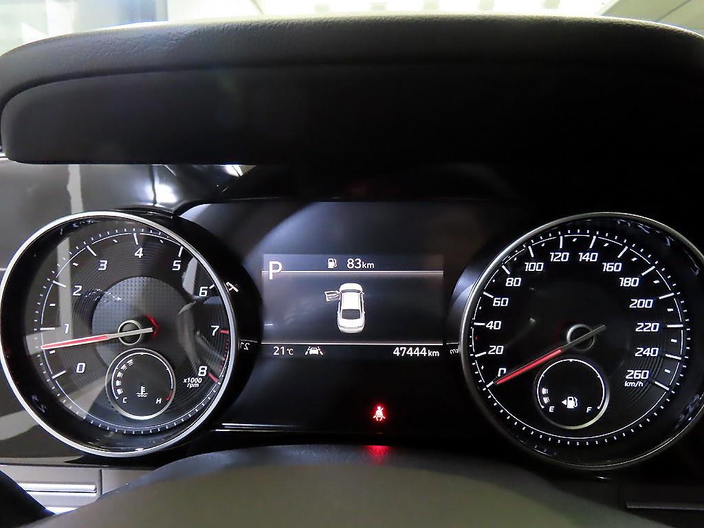 HYUNDAI Grandeur - Vista 9