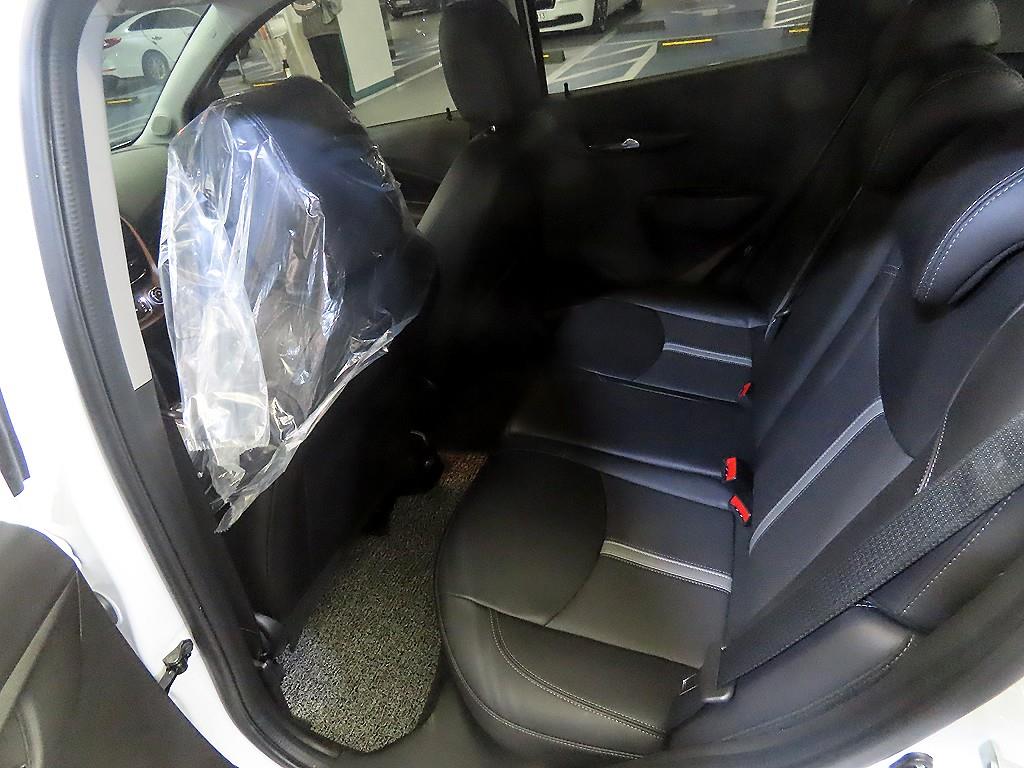 Chevrolet Spark - Vista 7