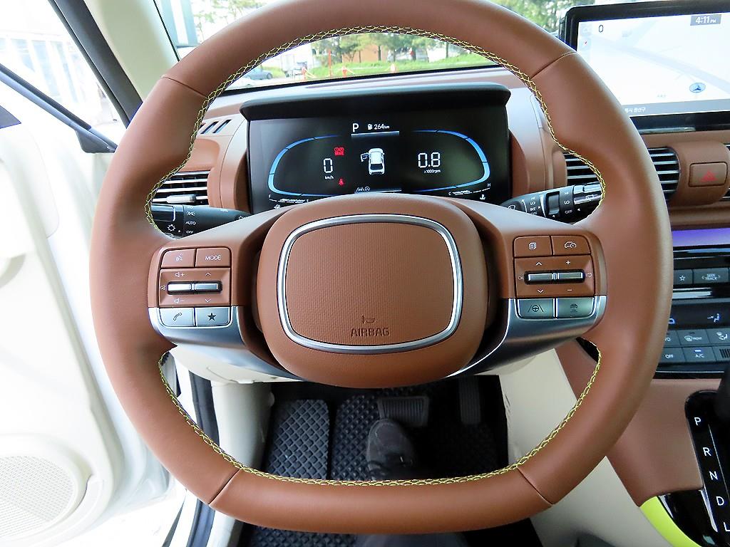 HYUNDAI Casper - Vista 8