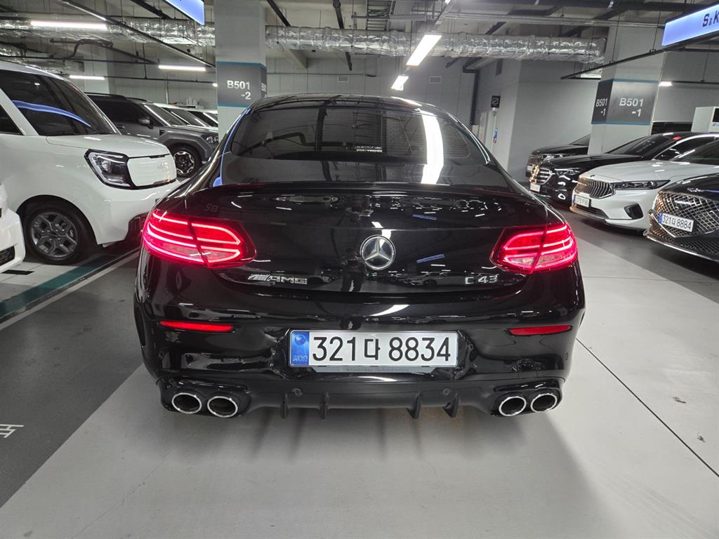 Mercedes Benz C Class - Vista 3