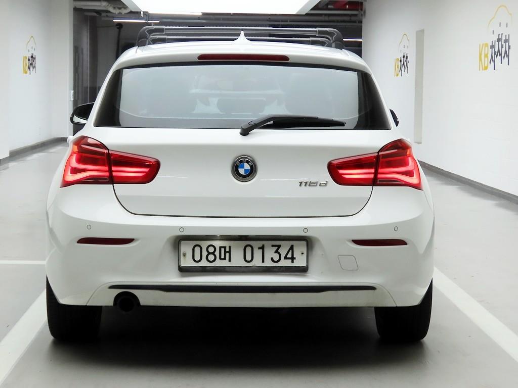BMW 1 series - Vista 3