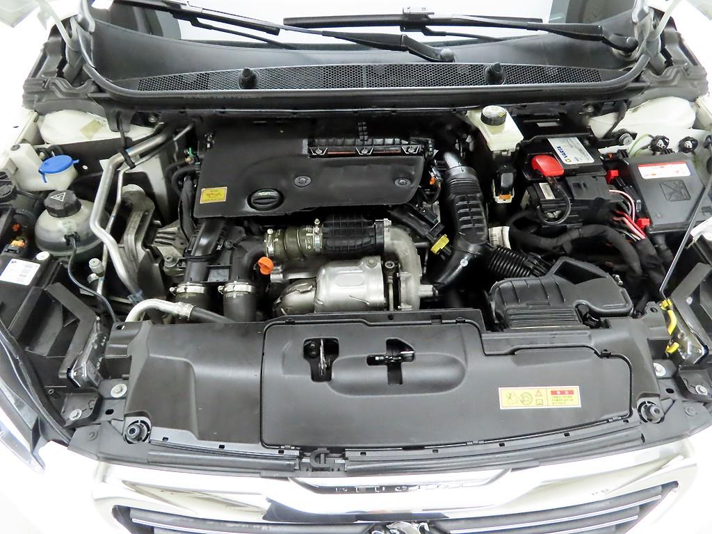 Peugeot 308 2018 Blanco - Importación desde Corea - HF Imports Iquique - Foto 20