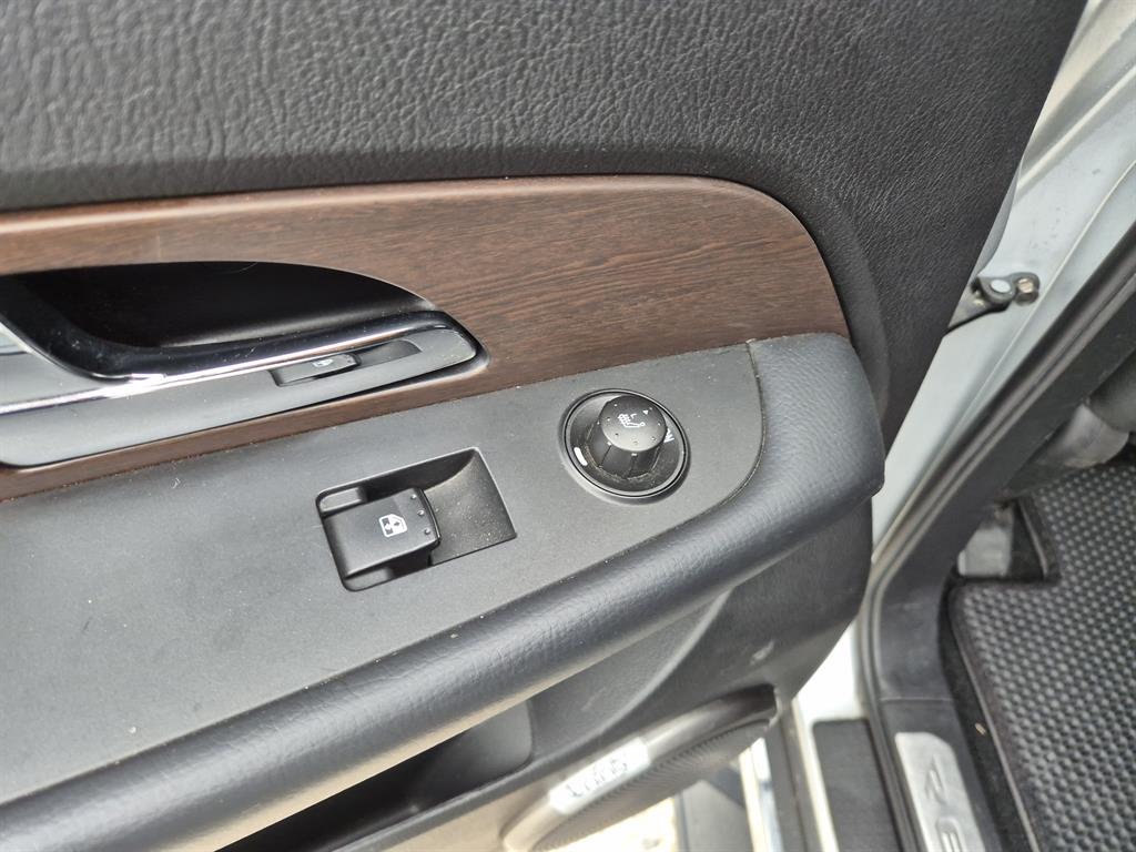 Ssangyong Rexton 2015 Plateado - Importación desde Corea - HF Imports Iquique - Foto 16