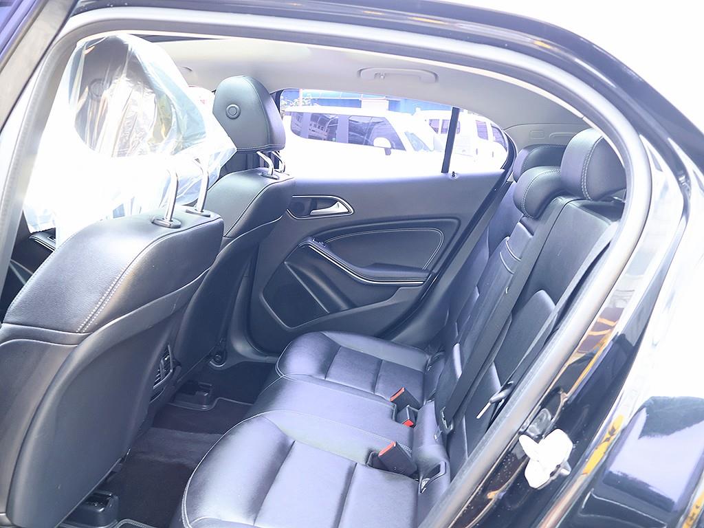 Mercedes Benz GLA Class 2017 Negro - Importación desde Corea - HF Imports Iquique - Foto 11