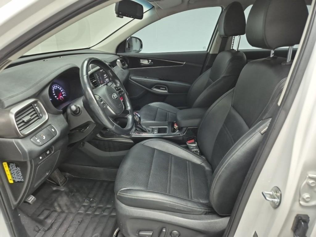 KIA Sorento - Vista 11