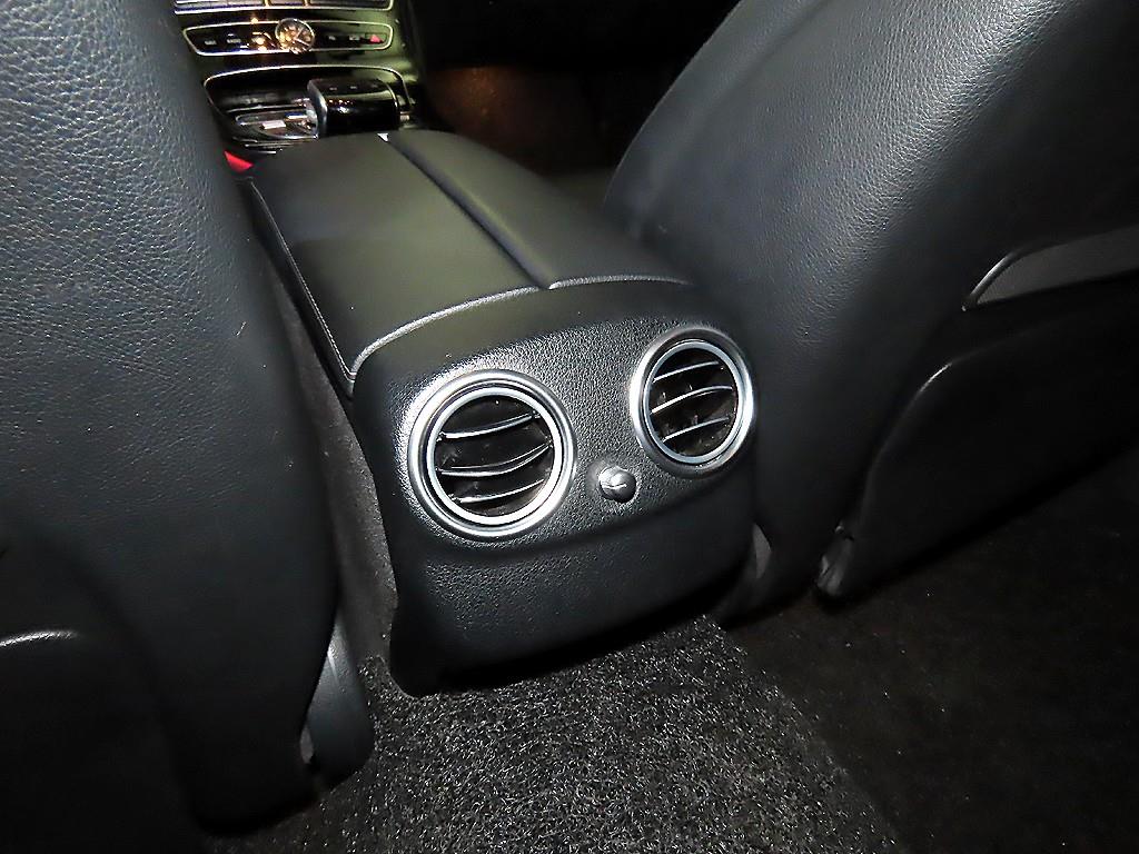 Mercedes Benz E class 2019 Blanco - Importación desde Corea - HF Imports Iquique - Foto 15