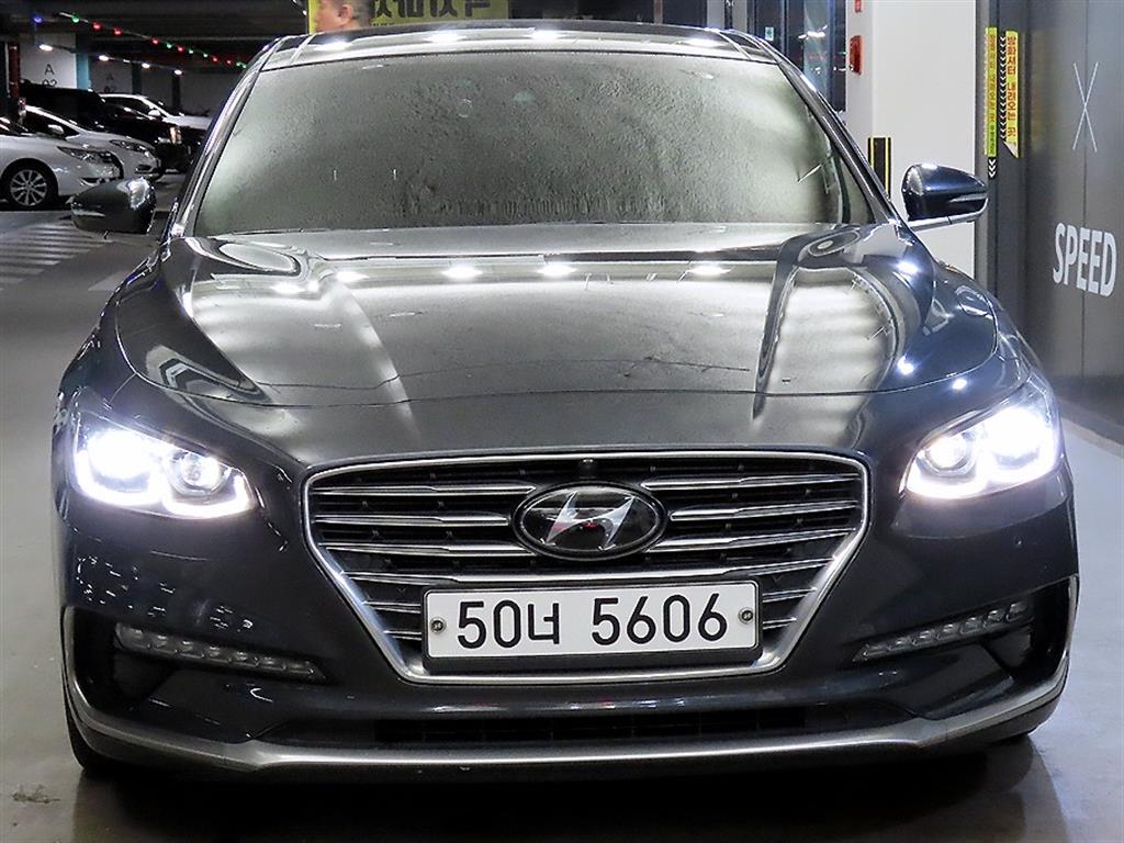 HYUNDAI Grandeur - Vista 2