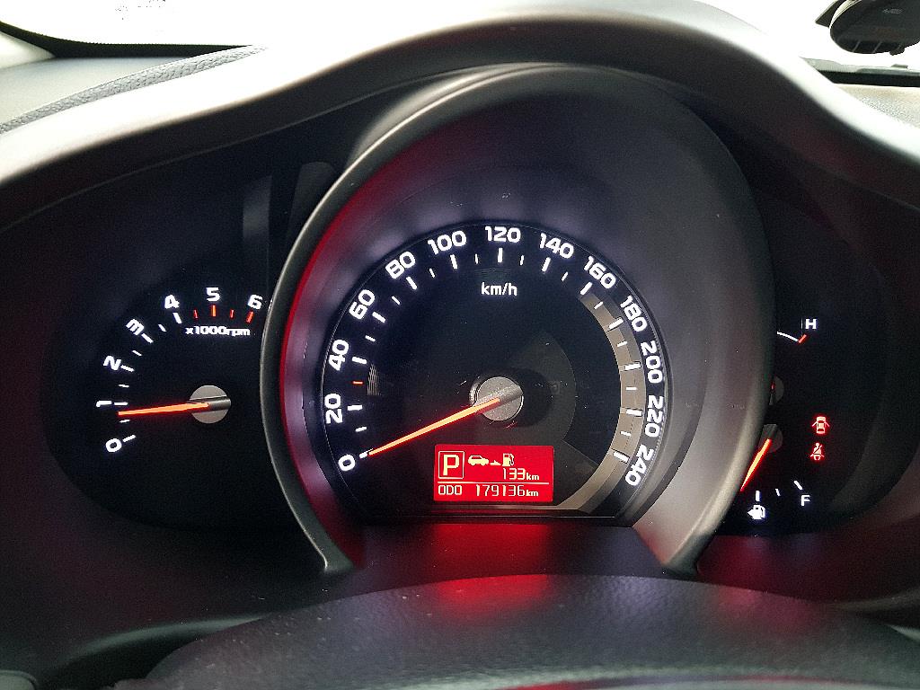 KIA Sportage - Vista 7
