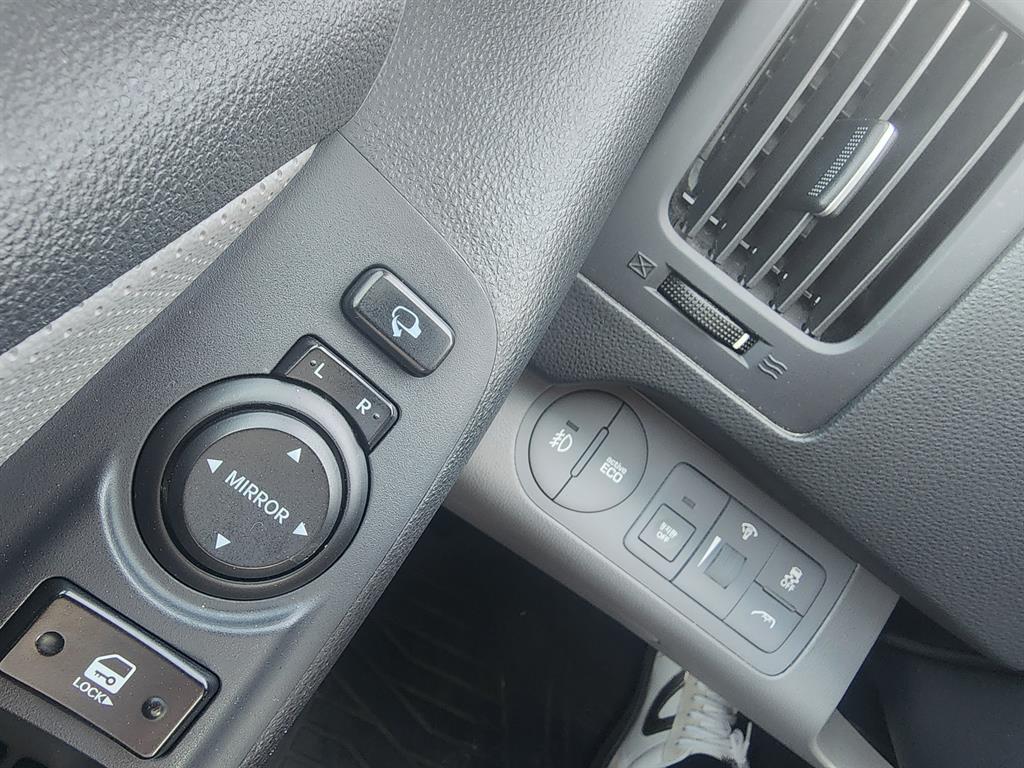 HYUNDAI Starex 2019 Amarillo - Importación desde Corea - HF Imports Iquique - Foto 16